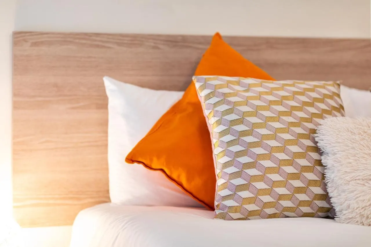 Apartment Oshun Madrid Norte Spain